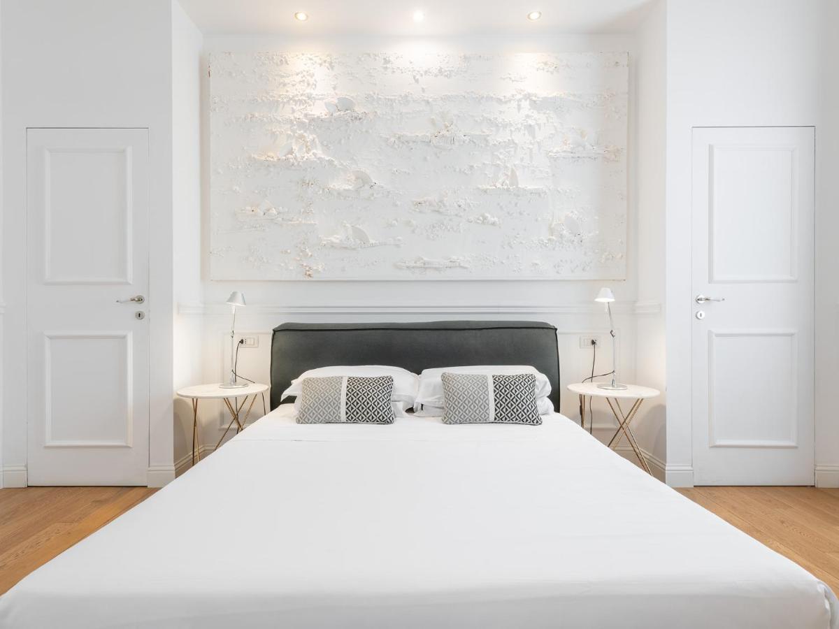 Pley Boutique Del Centro Hotel Cagliari Bagian luar foto