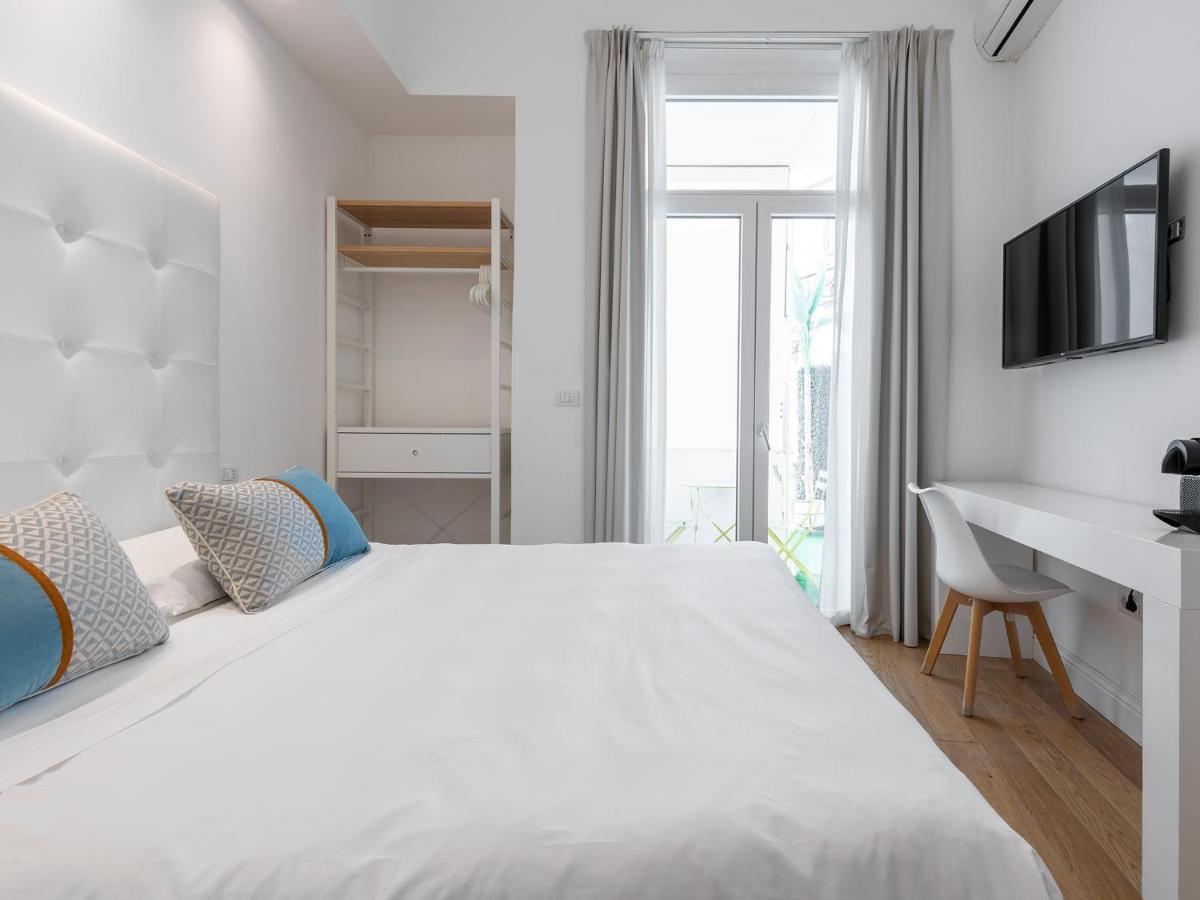 Pley Boutique Del Centro Hotel Cagliari Bagian luar foto