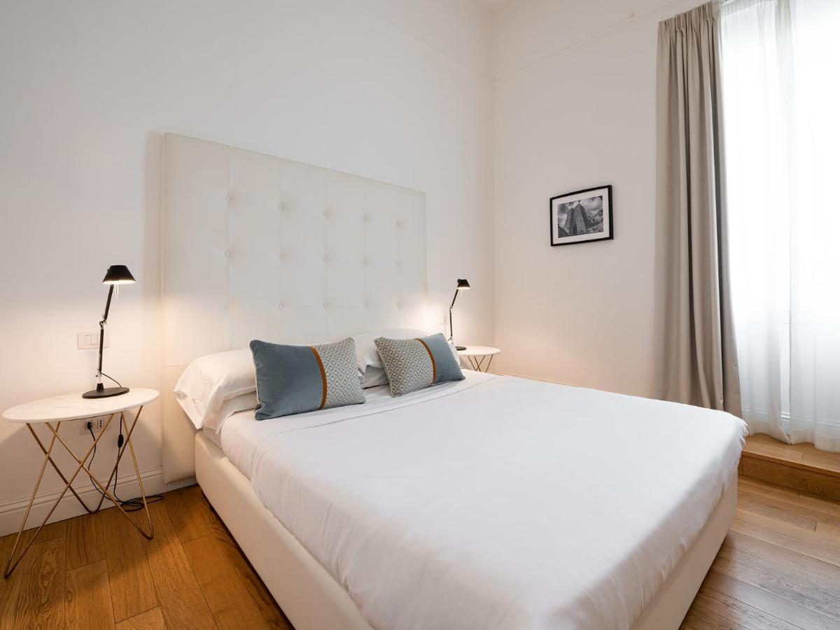 Pley Boutique Del Centro Hotel Cagliari Bagian luar foto
