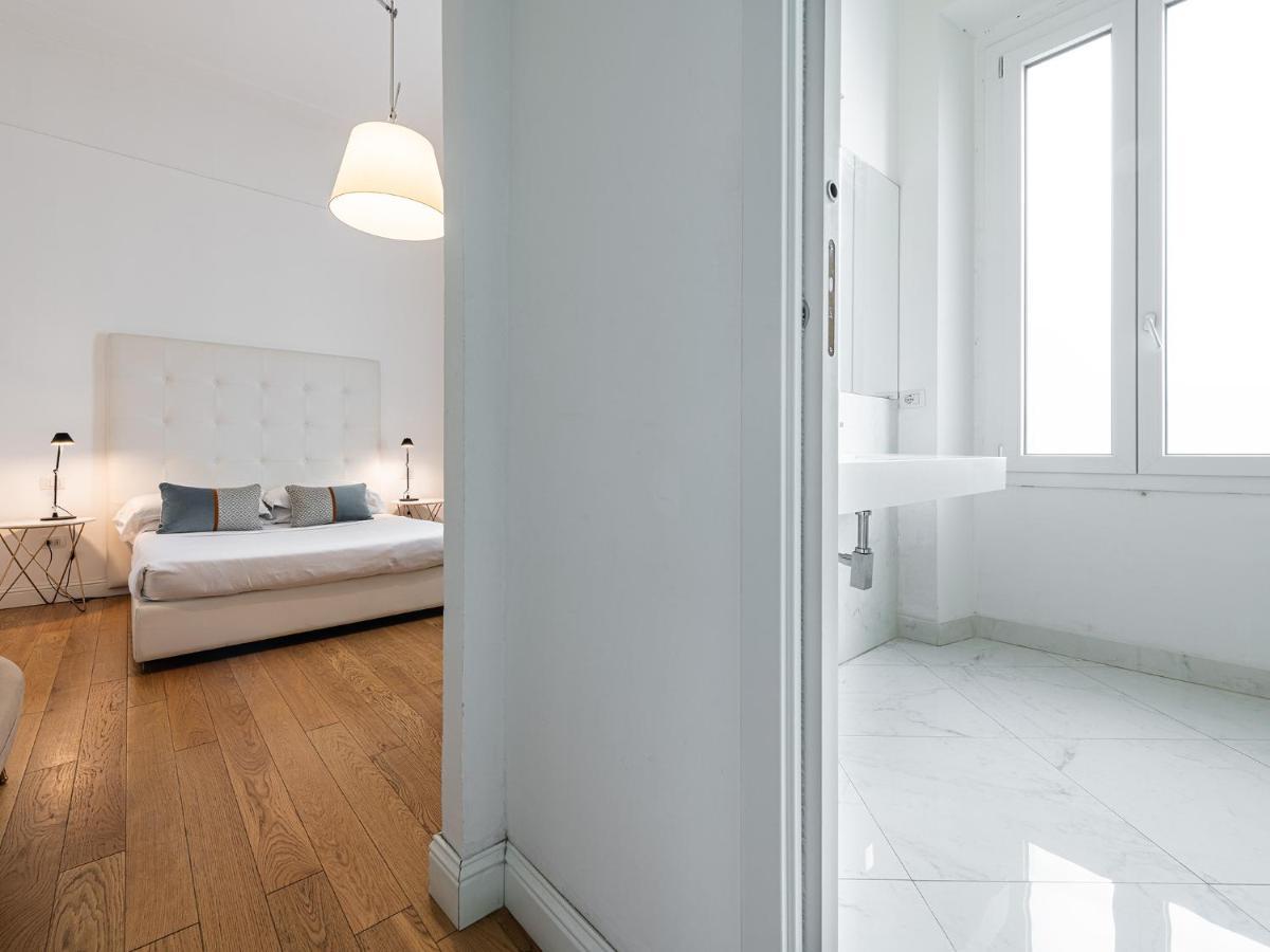 Pley Boutique Del Centro Hotel Cagliari Bagian luar foto